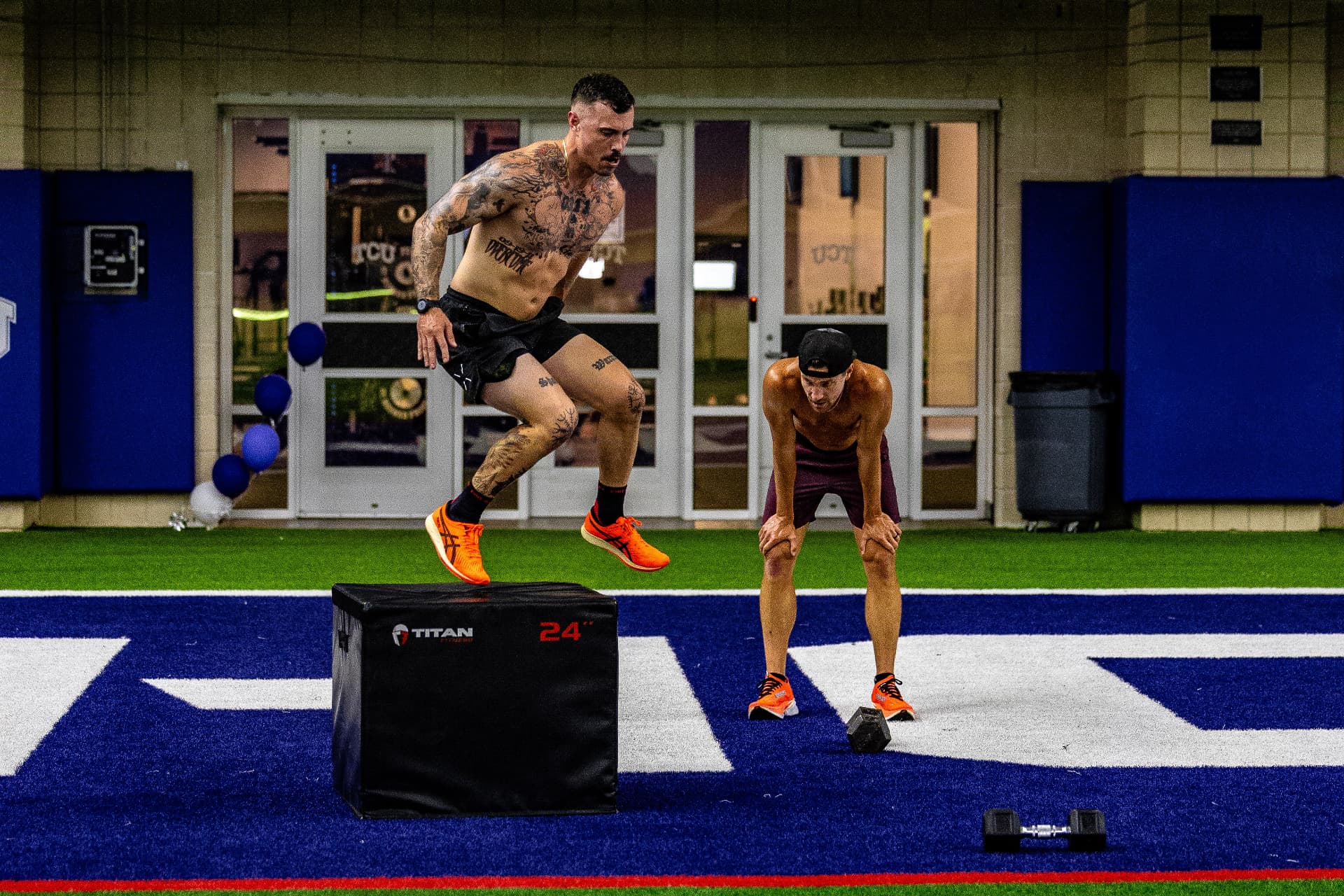 Athlete mid box jump